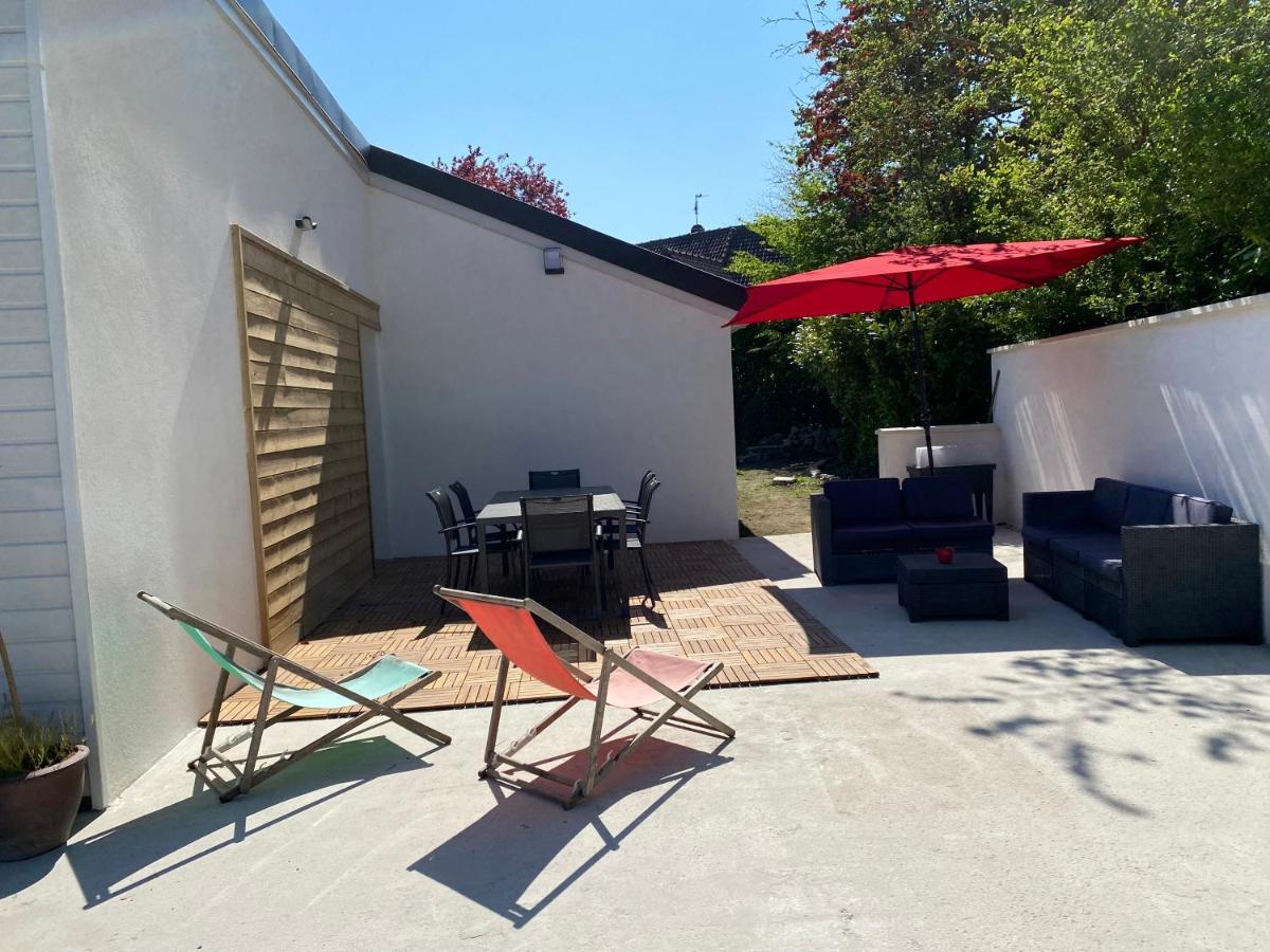 Villa Entouree De Verdure Avec Parking Prive Halluin Екстериор снимка
